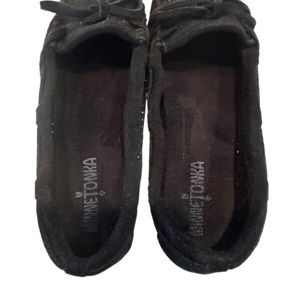 Minnetonka Moccasins Black Perforated Suede Lisa Slip on Leather Flats Size 7 - Picture 6 of 8